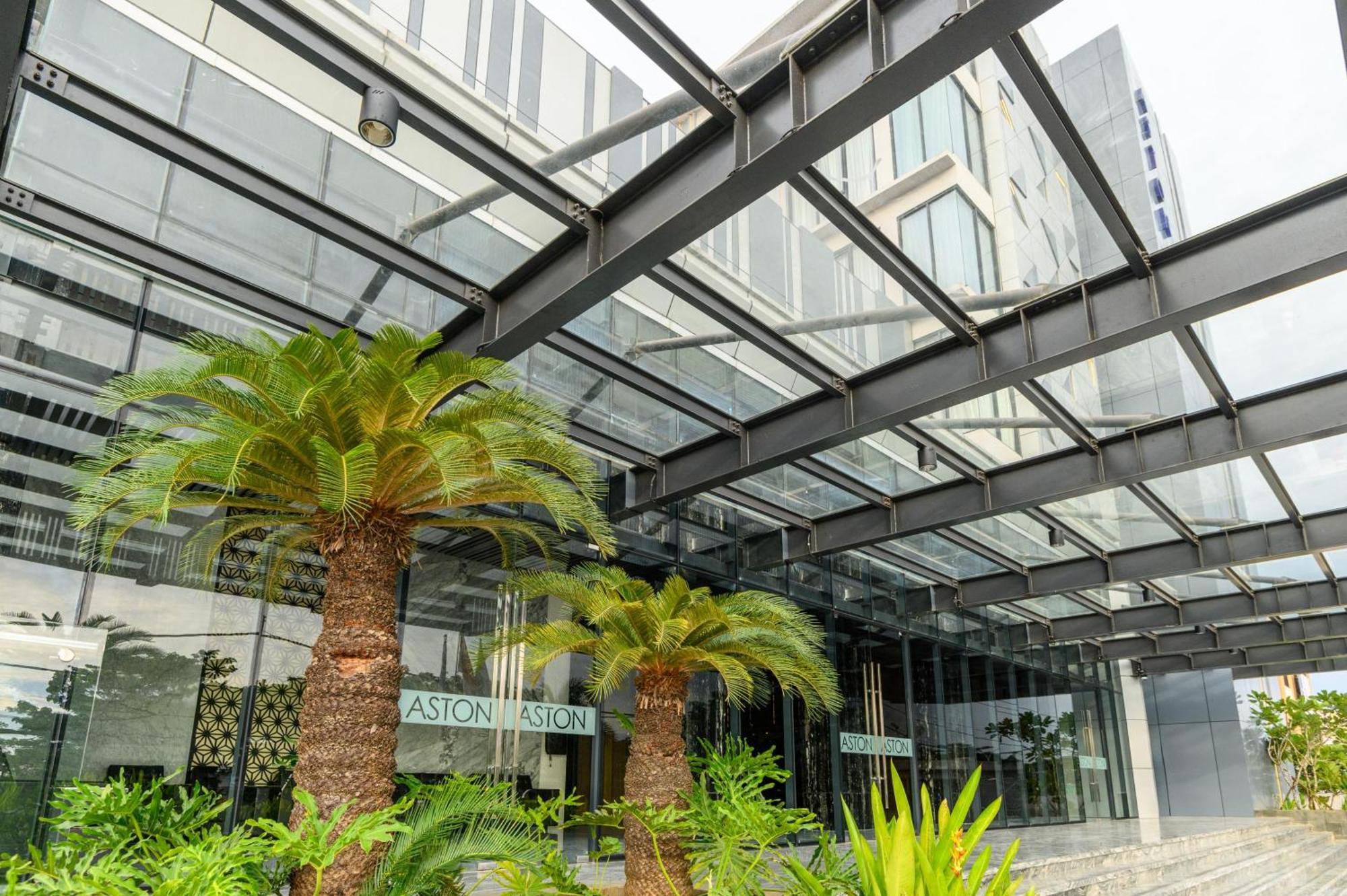 Aston Sorong Hotel & Conference Center Exterior photo